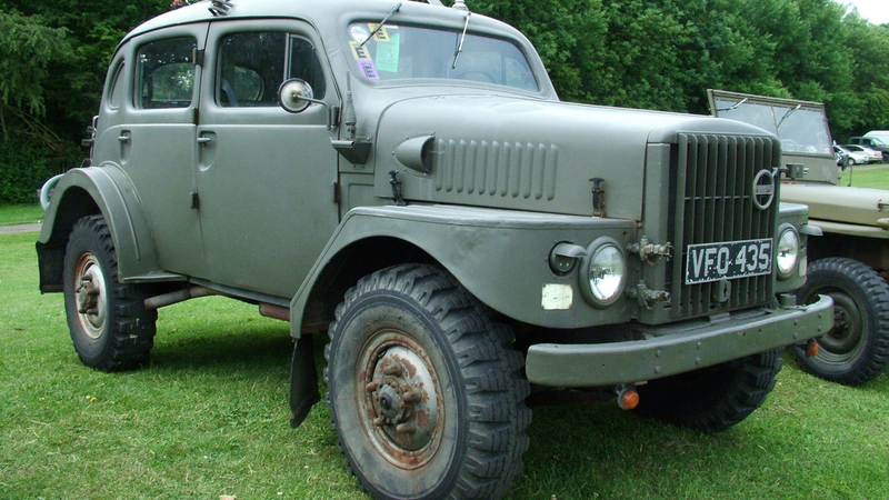 Illustration for article titled The Ten Most Badass Military Vehicles You Can Drive On The Road